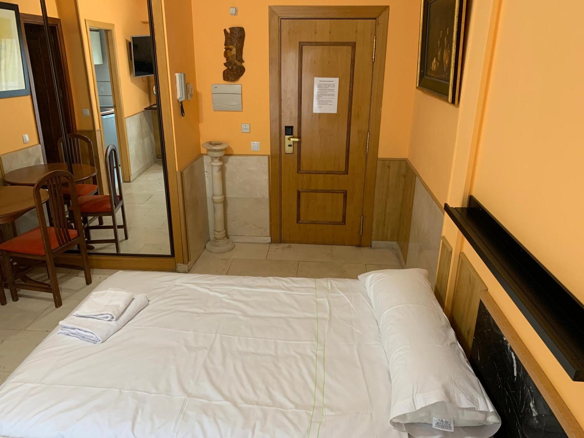 Apartamentos Y Estudios Torr En Madrid - Chamartin Con Wifi Gratis Exteriér fotografie